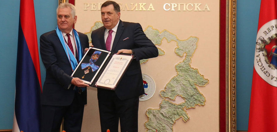 Republic of Srpska President Milorad Dodik awards Order of the Republic of Srpska on a Sash to Council President Tomislav Nikolić