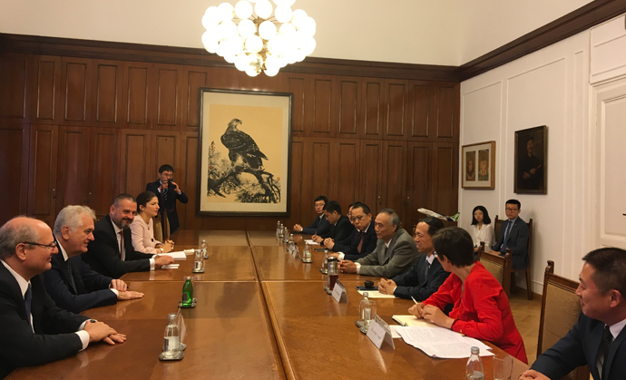 National Council President Nikolić, with PR China’s Ambassador Li Manchang, meets a delegation from Shandong Province, led by Vice-Governor Wang Shujian